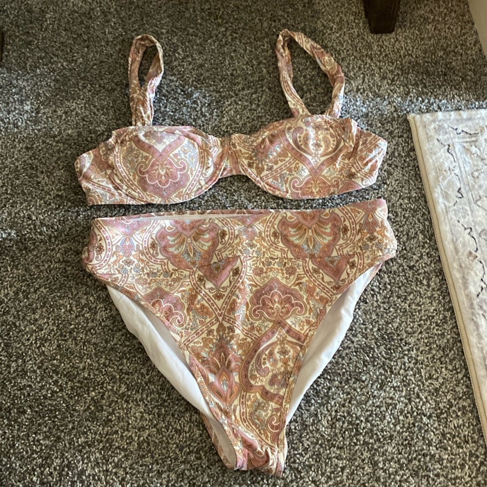 Pink printed 2 piece bathing suit